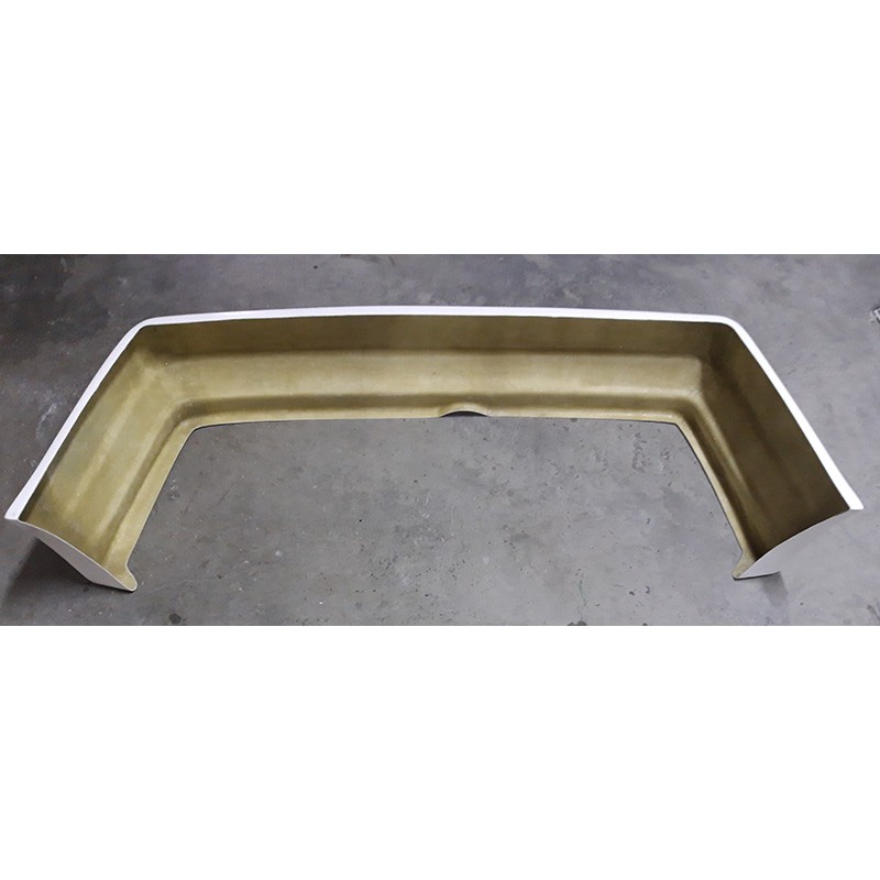 Pare choc arrière alfa 75 scuderia