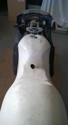 Modification de carenage de moto Dragster