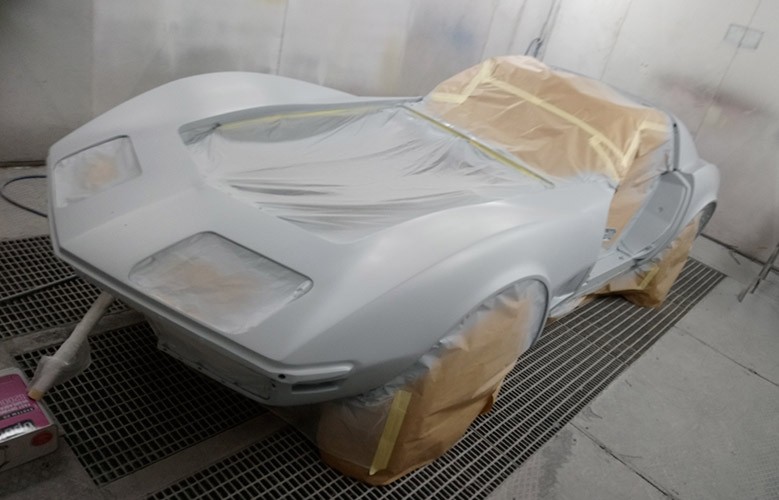Corvette Stingray : pendant restauration
